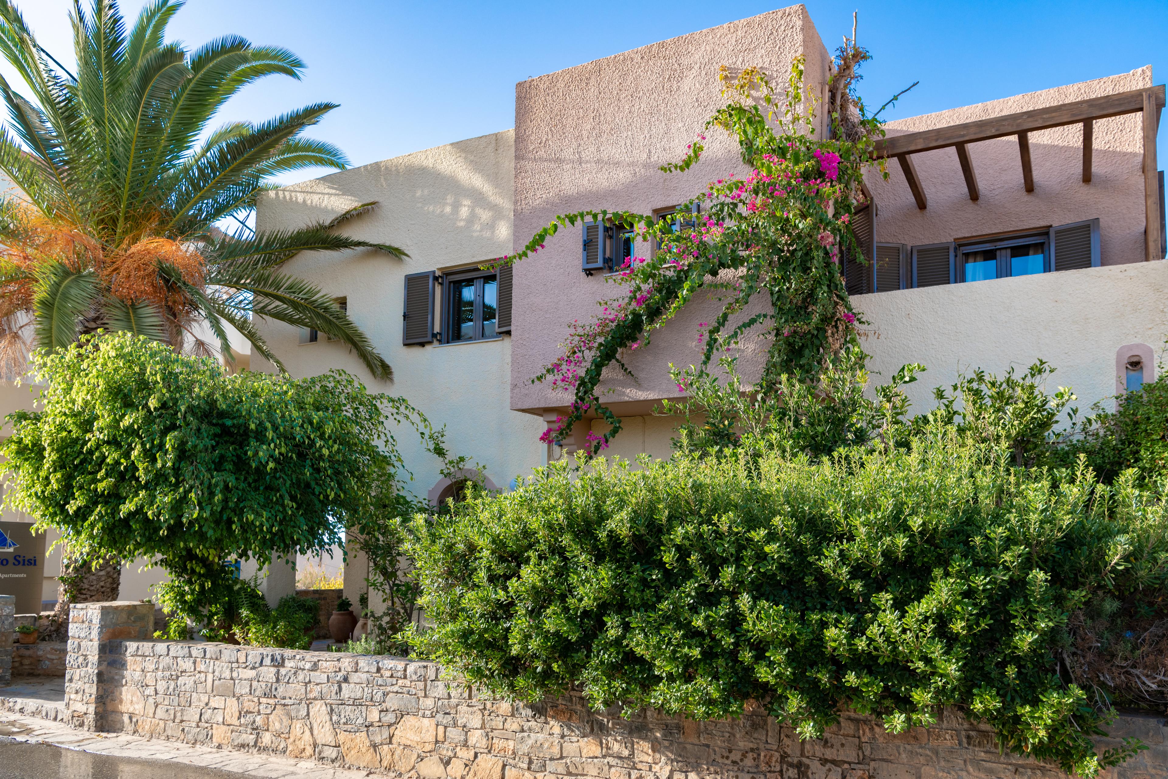 Porto Sisi Hotel Apartments Exterior photo